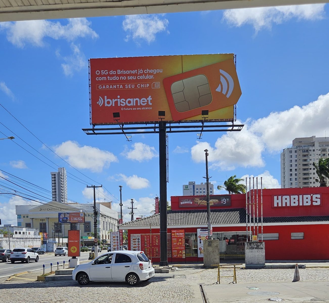 Campanha Brisanet Liga DOOH - foto 8